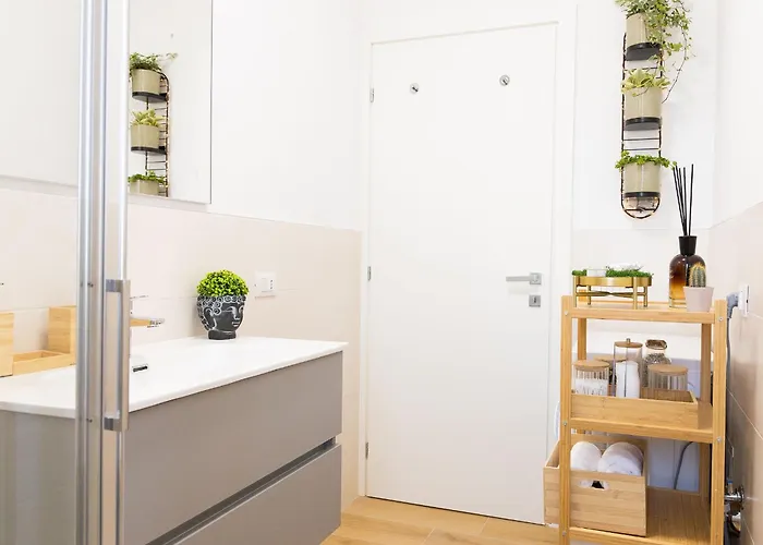 アパート Il Nido Parcheggio Privato Cortile ピアチェンツァ