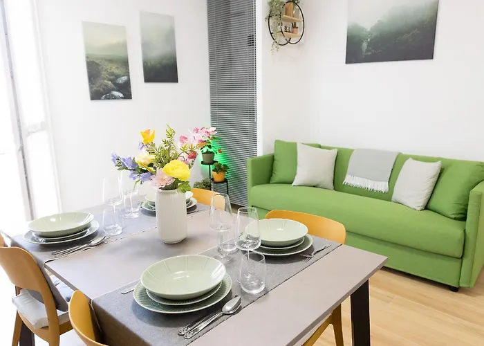 Il Nido Parcheggio Privato Cortile アパート *