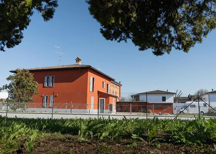 Il Nido Parcheggio Privato Cortile アパート